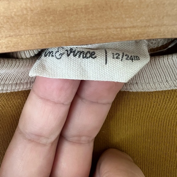 Lot of Fin & Vince Vintage Tees - Picture 10 of 10